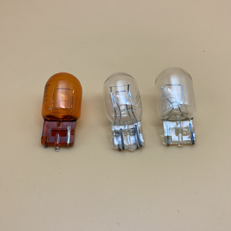 灯泡t20汽车小插仪表刹车转向灯单丝双丝雾灯汽车灯泡