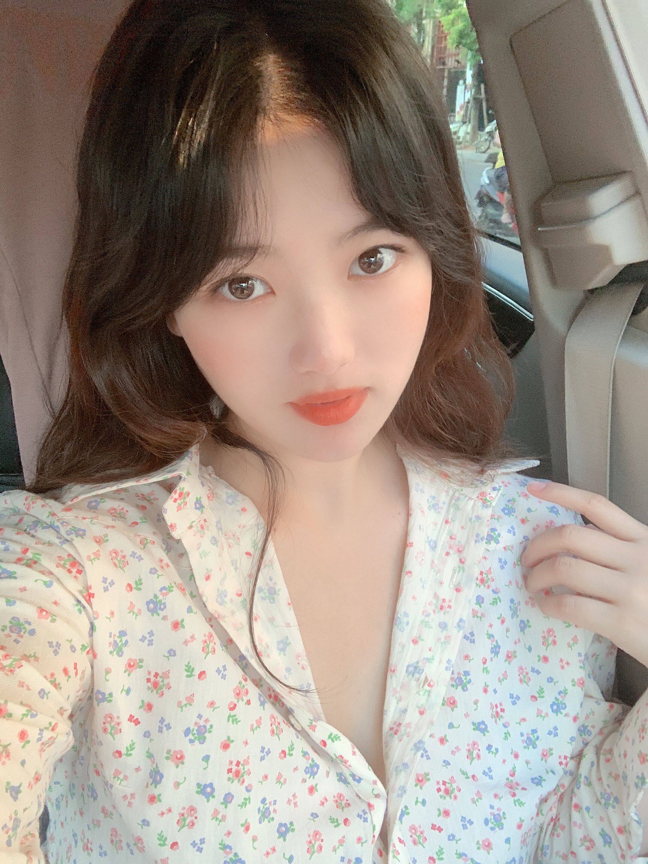 鱼没放复古港味小碎花衬衫女花边袖2019秋季新款长袖宽松上衣