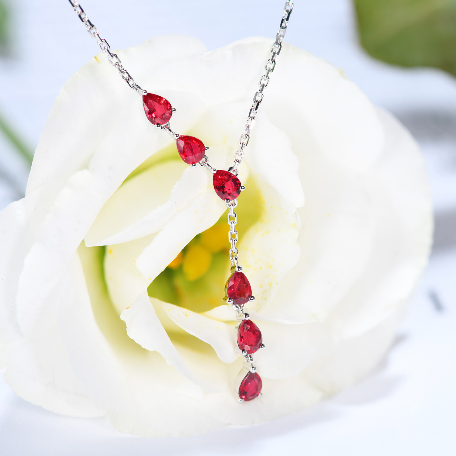 宝石矿工 18k白金天然水滴红宝石项链唯美精致流苏锁骨链y字链女