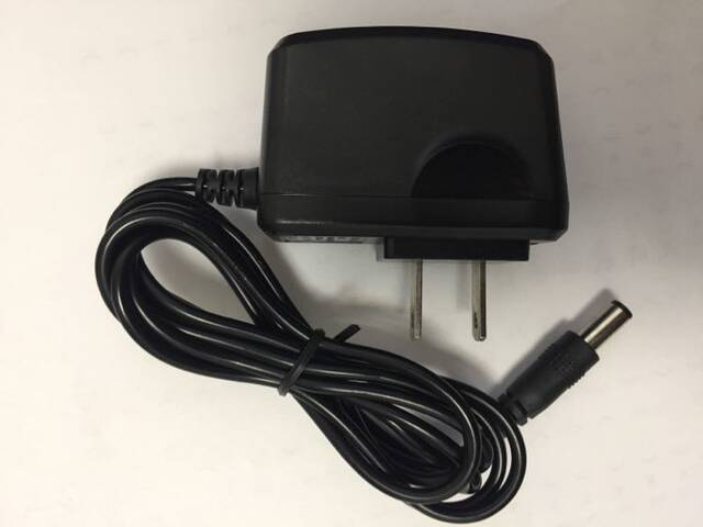 Children's electric tricycle motorcycle battery 12 volts charger 6V battery car power adapter accessories Children's electric tricycle motorcycle battery 12 volts charger 6V battery car power adapter accessories