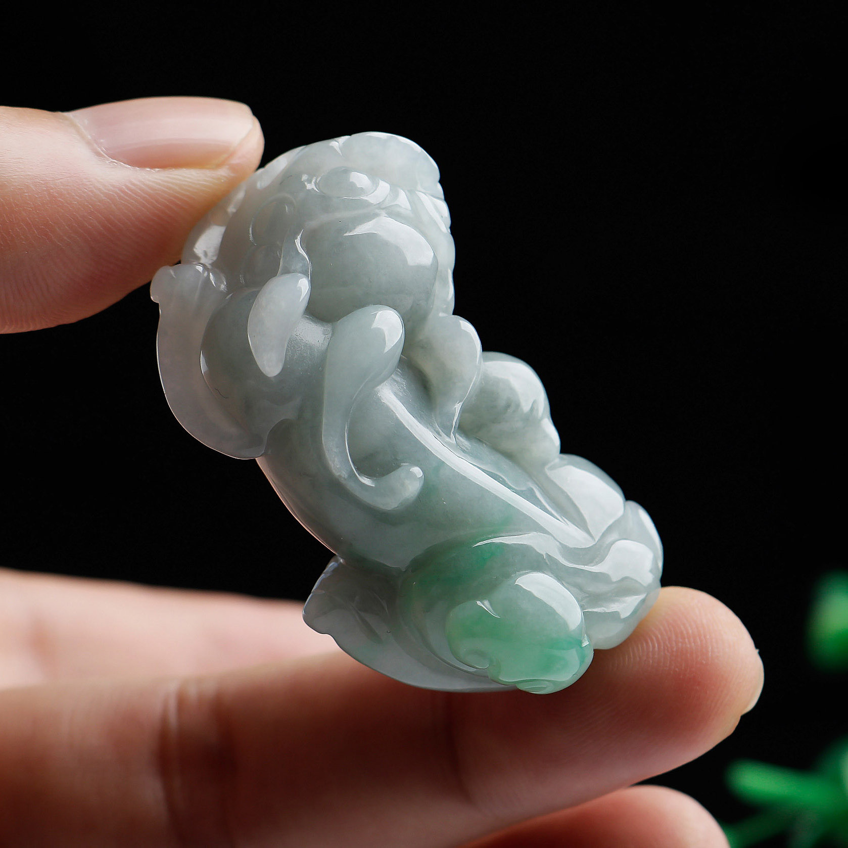 貔貅老坑货紫底阳乌鸡翡翠吊坠天然缅甸招财颈饰