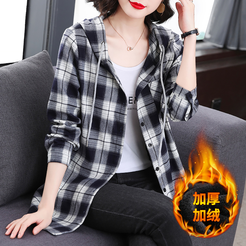 连帽加绒外套女春秋2022新款休闲大码格子衬衫长袖中长款上衣春装