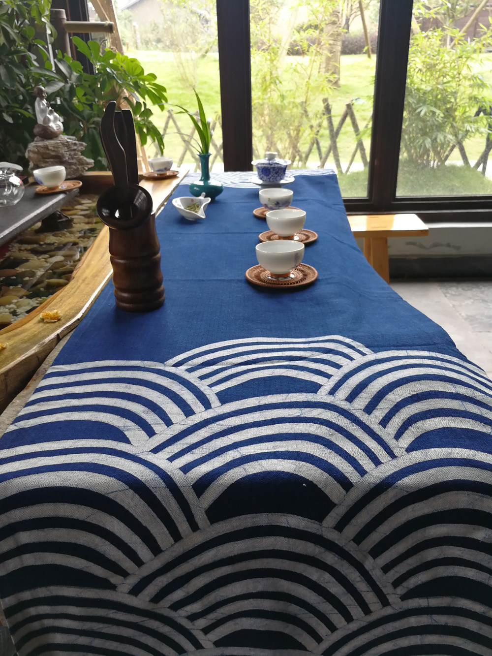 贵州蜡染桌旗茶旗定制文创民族中国分式植物苗族蜡染