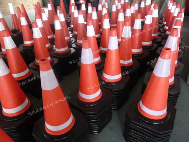 警示eva路锥70cm泡沫型交通路障施工红锥不坏路锥