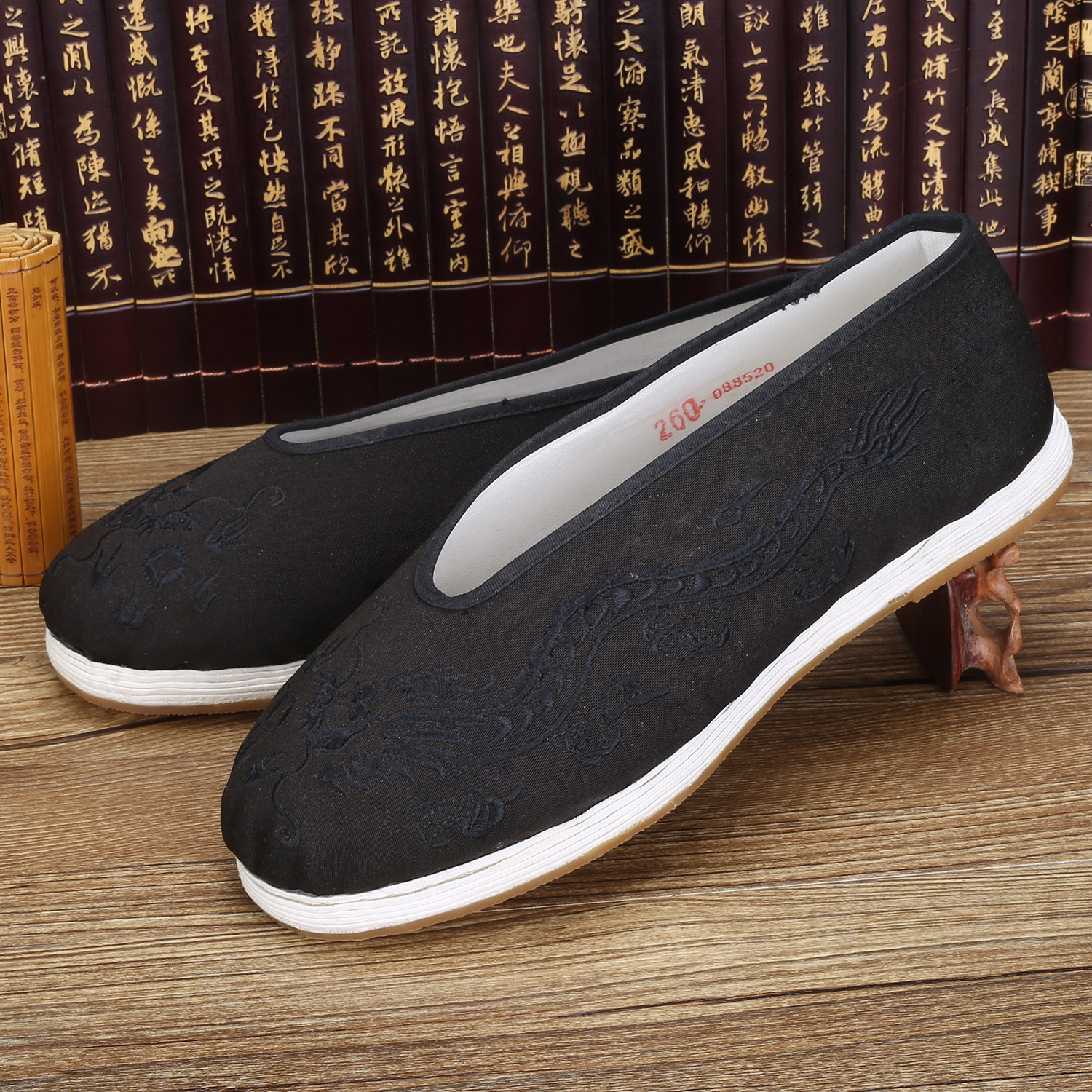 古装道具龙纹长筒靴古代男女靴子汉朝清朝靴子古代鞋子皇上皇后鞋