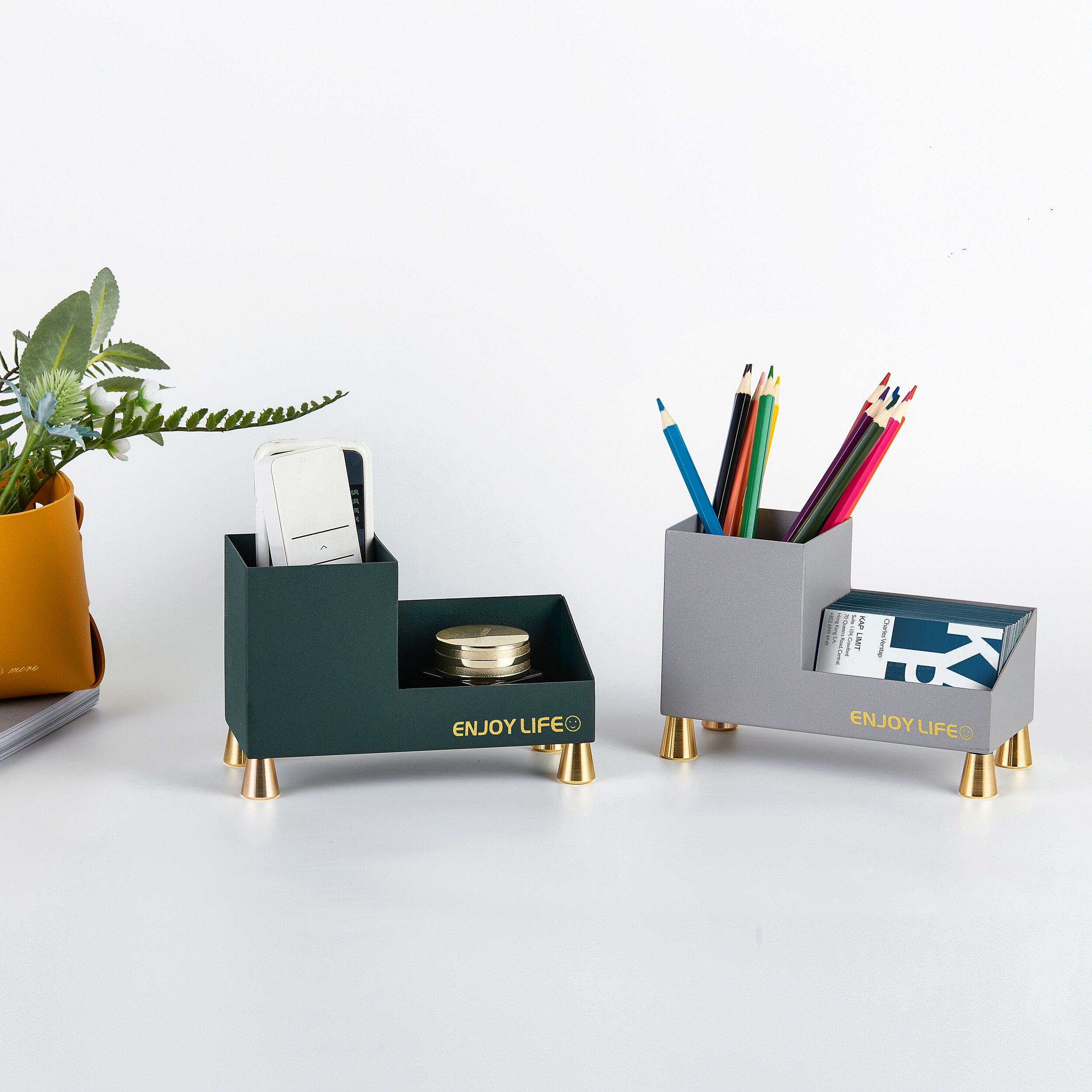 北欧ins铁艺创意办公室多功能化妆笔筒简约桌面桌面收纳盒