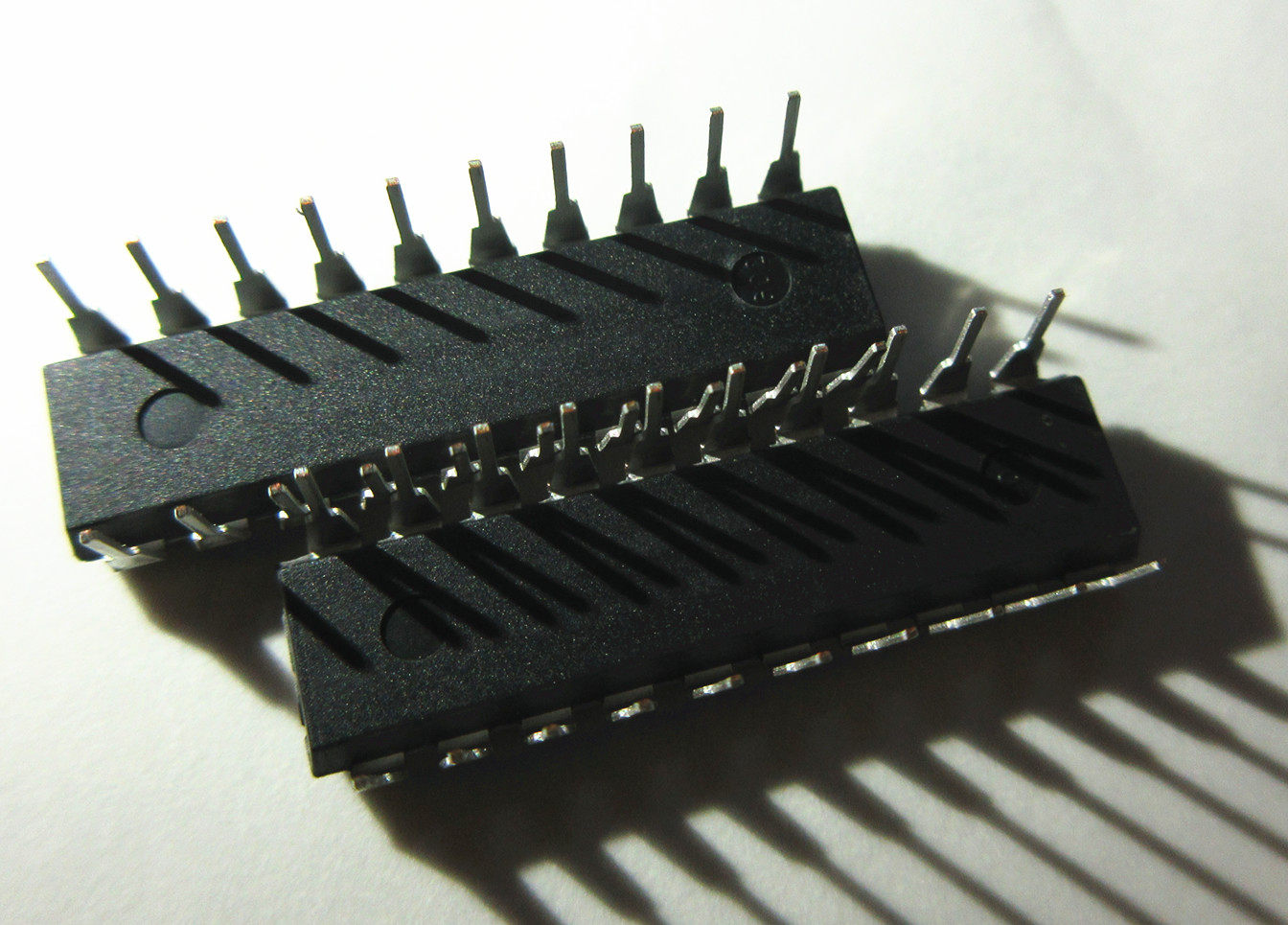 晟记stc11f02e-35i-pdip20-pdp16-sop20-sop16集成电路(ic)