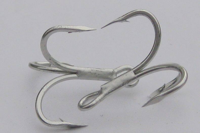 鱼钩三本3本锚钩路亚1只6号扁平三角鱼钩