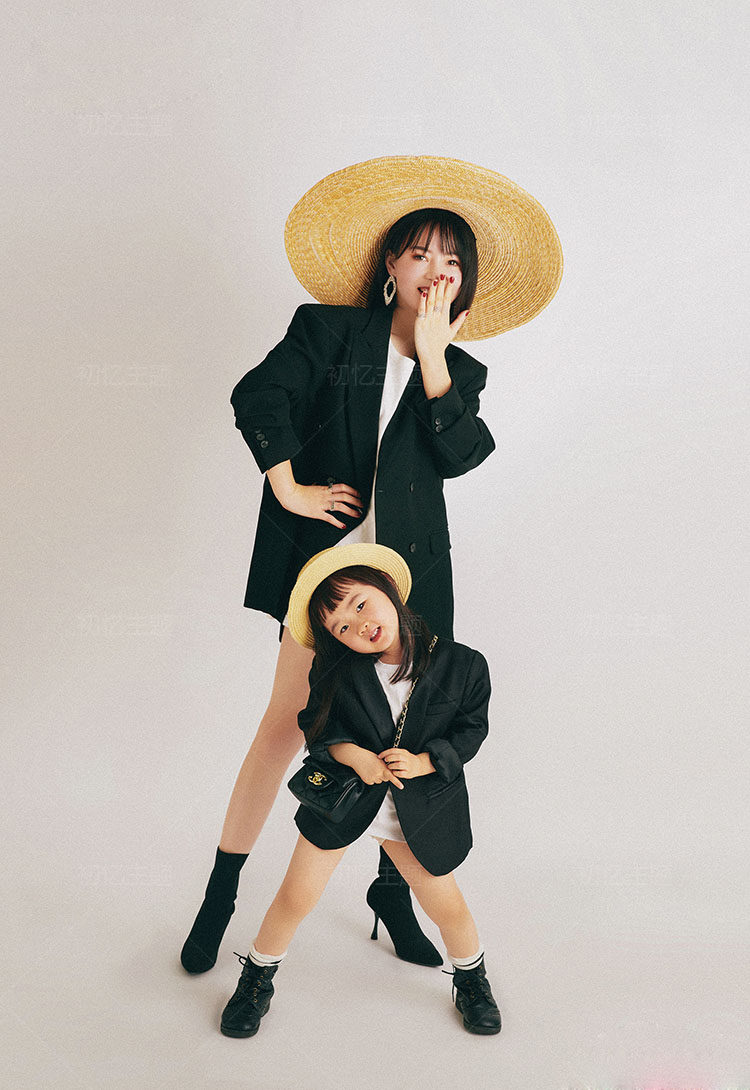 2022新款影楼亲子主题服装母女内景拍照时尚民族服装