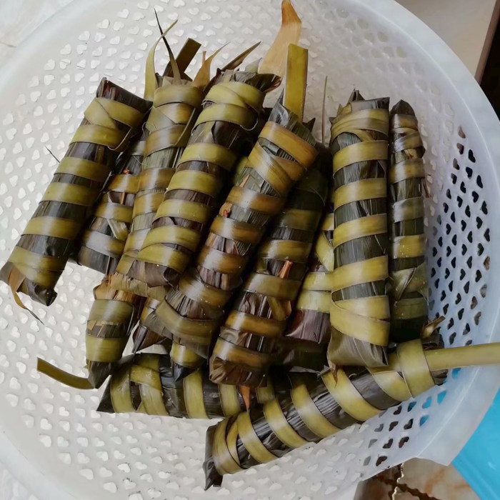 肉粽粽子高州虾米瑶柱花生五花蛋黄绿豆鲜肉粽子