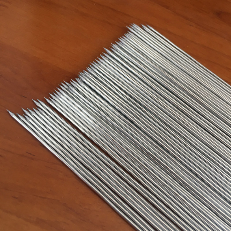 烧烤店摊铁签子1.5mm直径细铁签子铁钎圆签羊肉串打包外卖用厂家-怎么