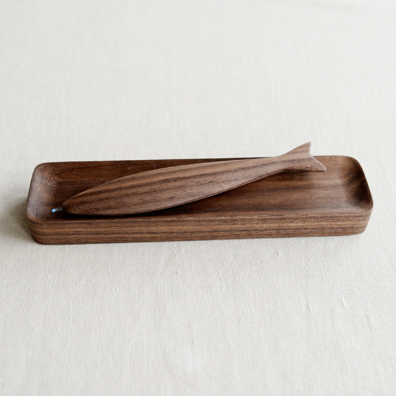 本来设计笔托创意实木书桌摆件文具收纳原木镇文化创意文具