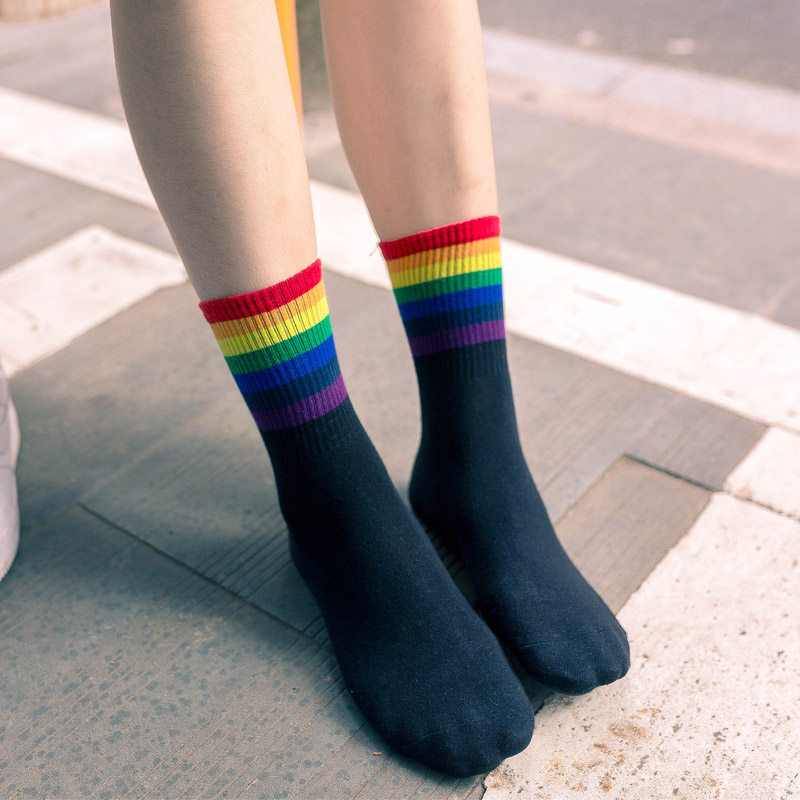 冬季时尚潮流学院运动街头百搭舞蹈网红ins彩虹短袜
