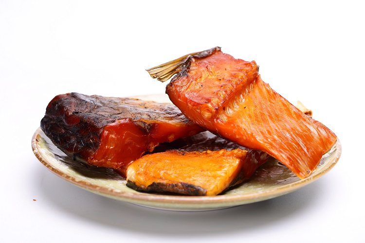 湖北特产农家自制干鱼块干货腊鱼块风干鱼块阳干鱼咸鱼块500g包邮