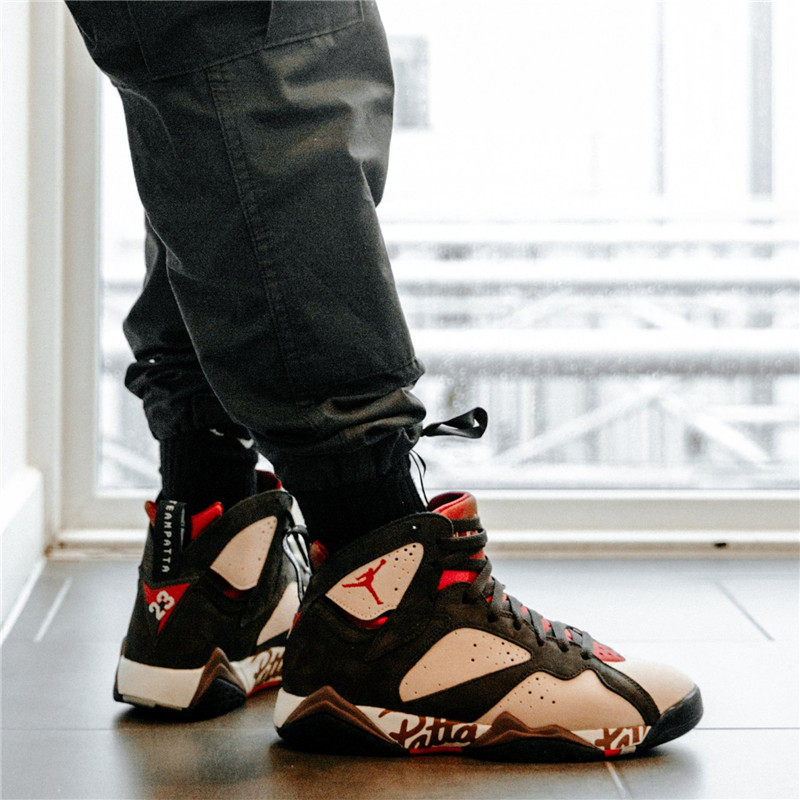 airjordanaj7荷兰涂鸦深棕兔八哥男女蓝球球鞋篮球鞋