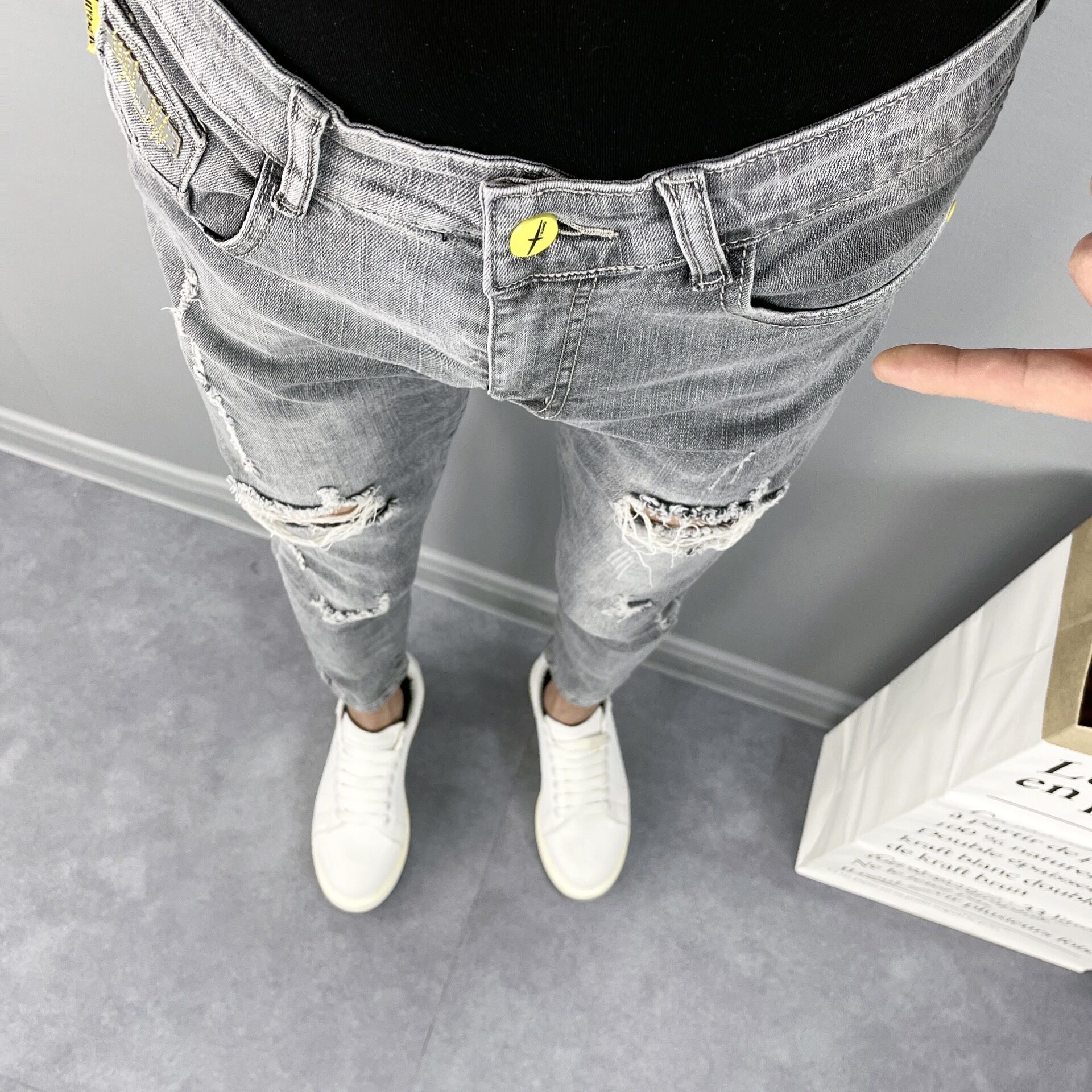 破洞牛仔裤男潮流痞帅灰色九分裤社会人潮牌修身小脚夏季乞丐裤男