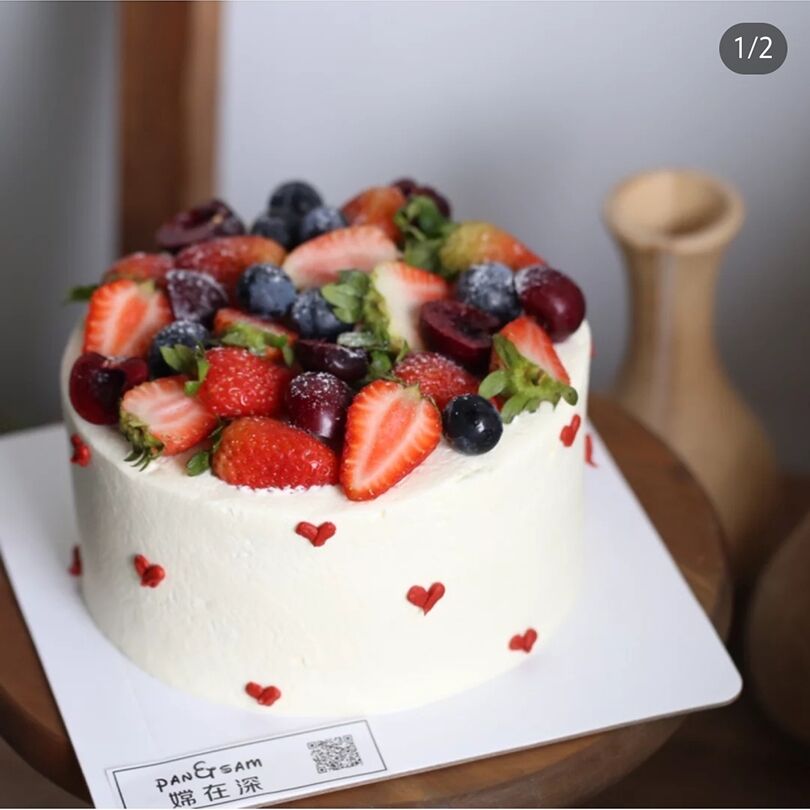 网红蓝玫草莓生日蛋糕西安兰州太原大同秦皇岛邯郸新鲜生日蛋糕