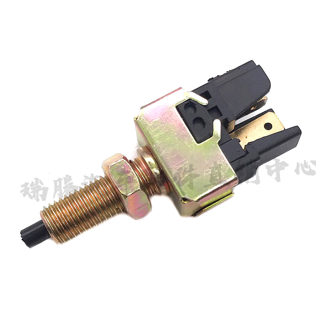开关柳汽霸龙乘龙m3机械式刹车车灯制动m513750460b其他