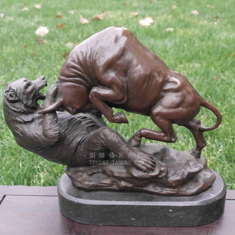 铜雕雕塑牛熊争霸股海寓意摆件家居客厅电视摆件