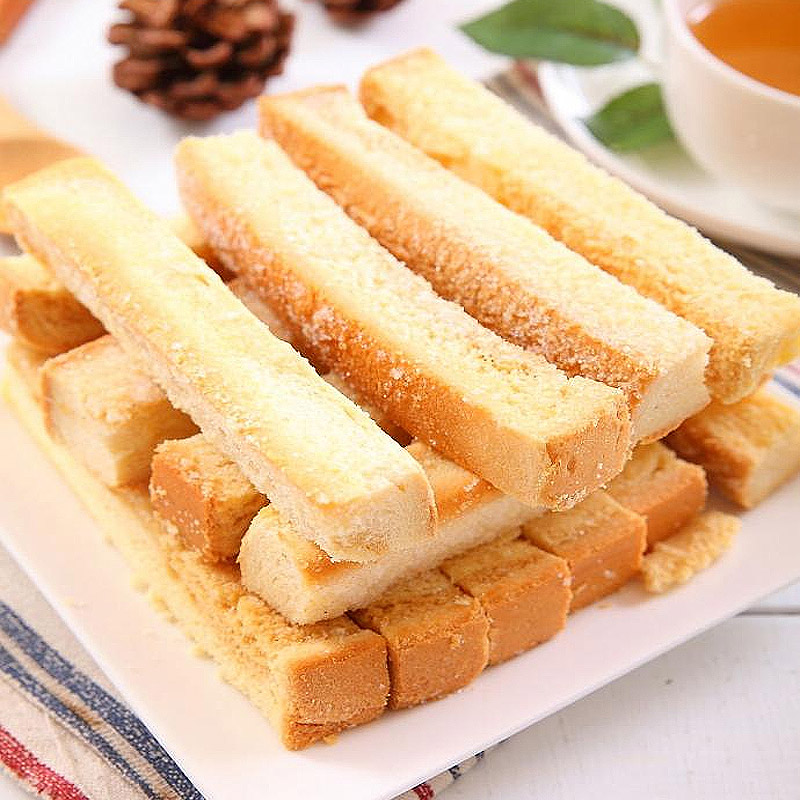 台湾排队购买奶酥条台湾花莲特产县饼奶油酥条伴手礼饼干年货包邮