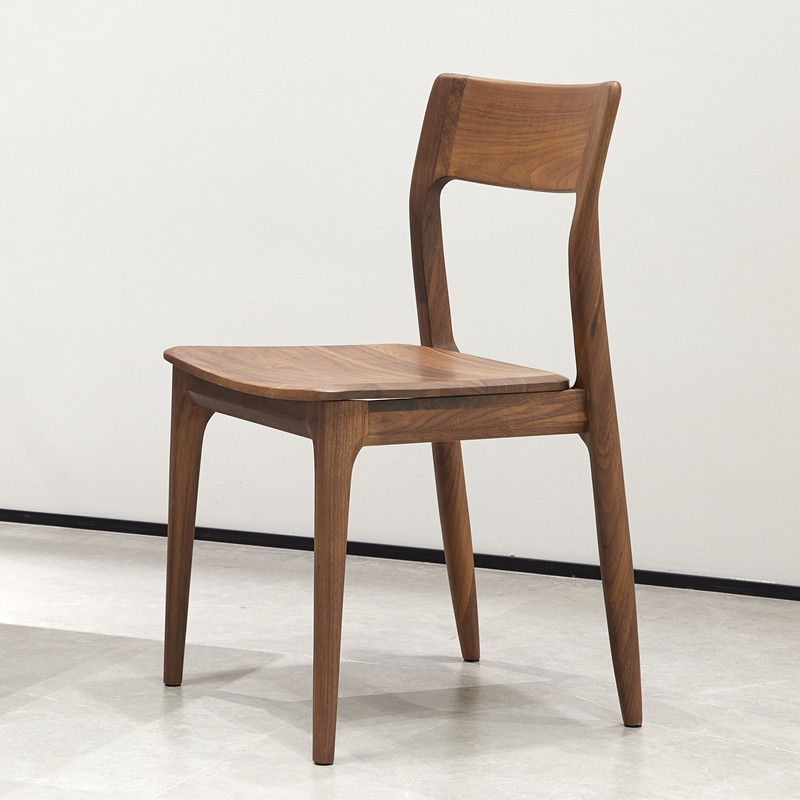 北美胡桃木餐椅意式轻奢实木真皮椅子家用餐厅餐椅