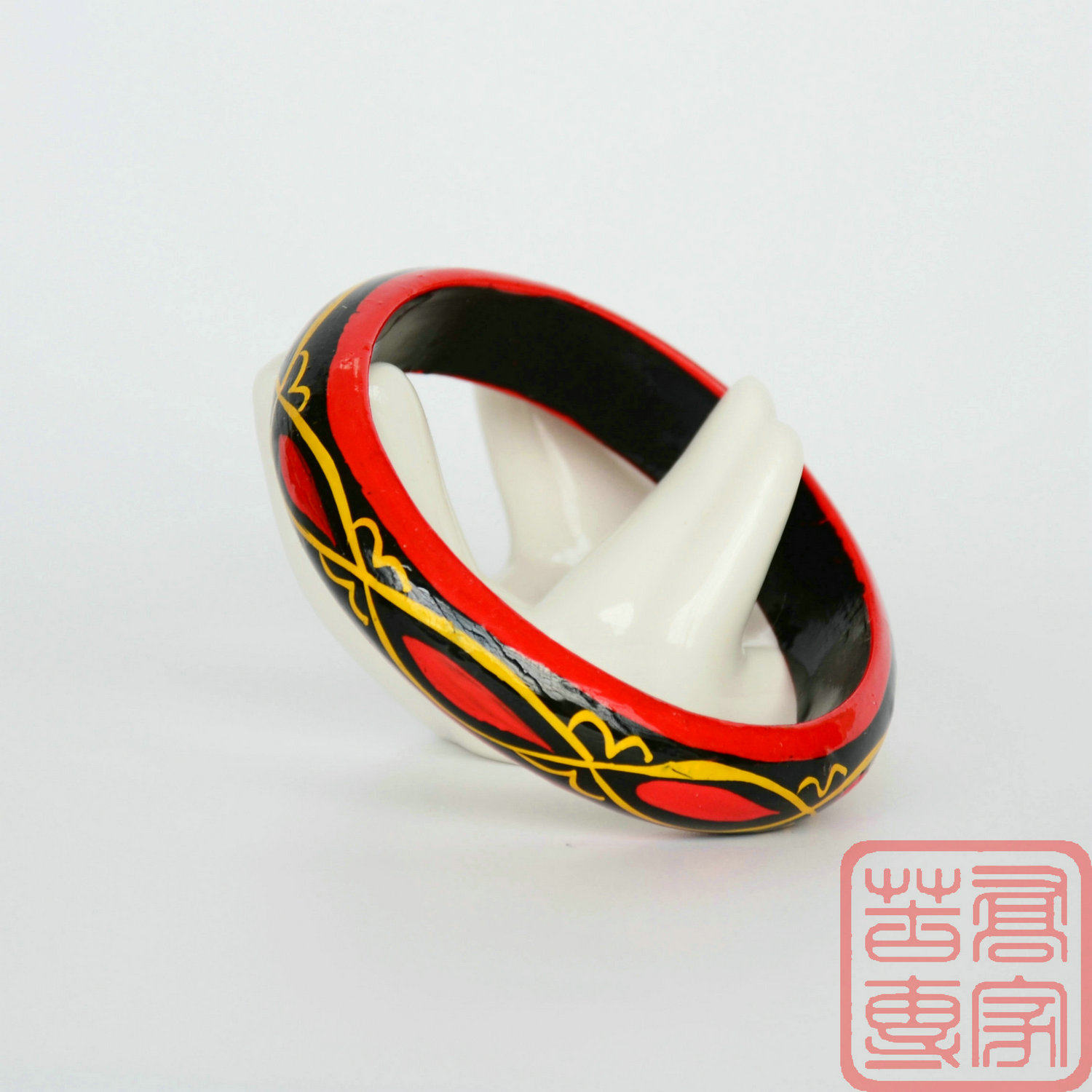 四川凉山彝族民间漆器彩绘手工艺品原木手镯