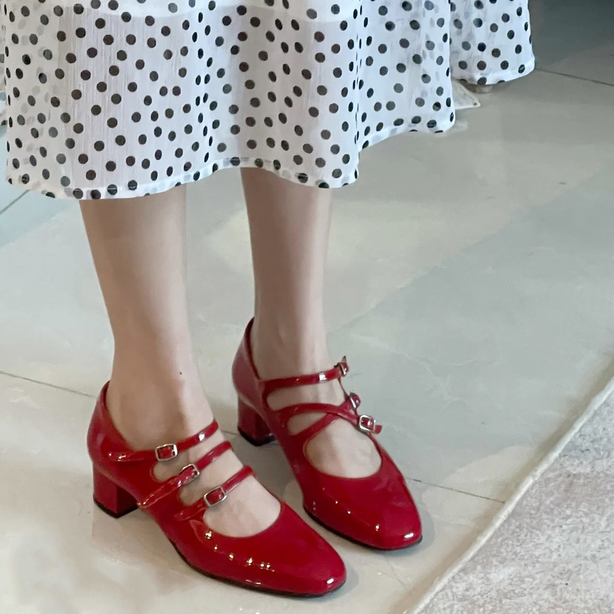 真皮玛丽珍女鞋浅口复古赫本中粗一字扣单鞋小单鞋