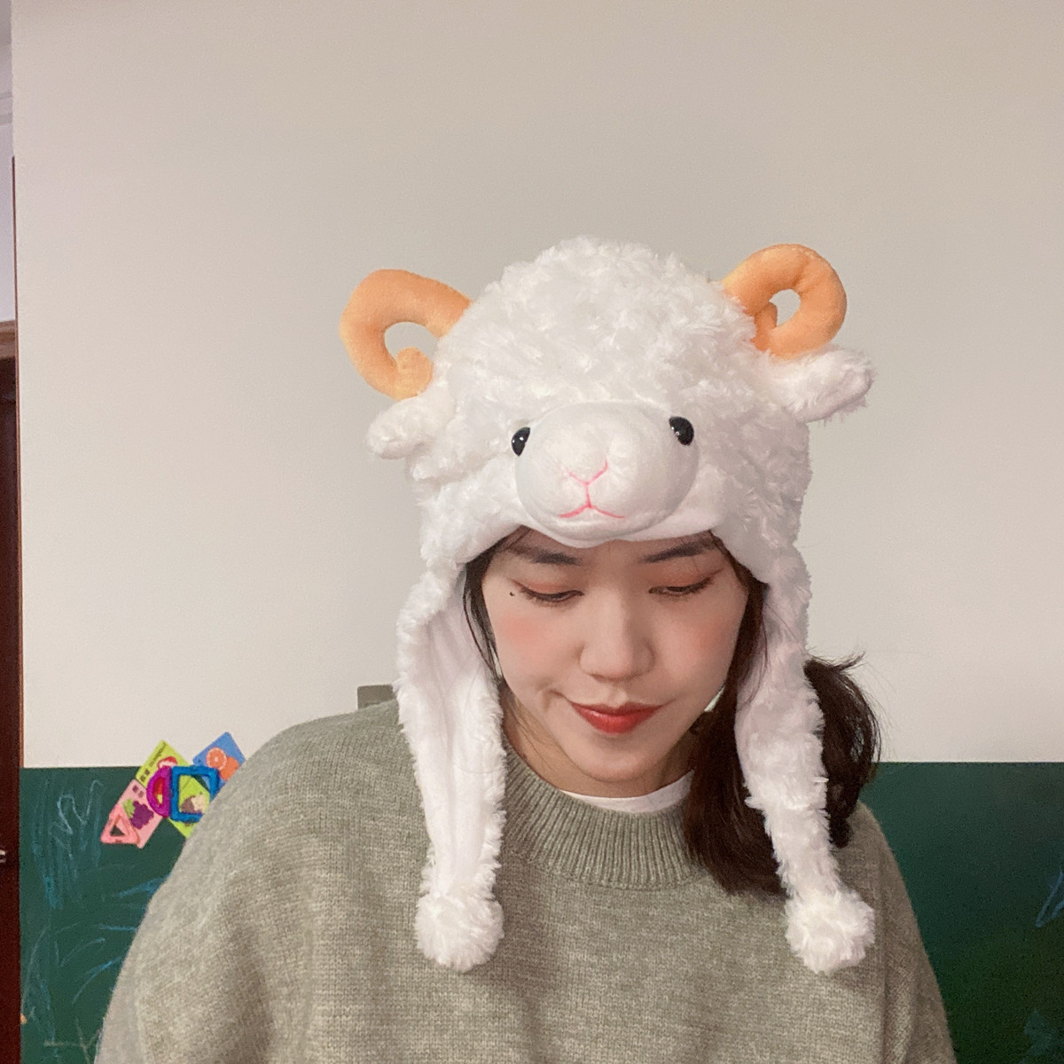 ins拍照道具可爱爱搞毛绒小绵羊头套少女帽子帽子