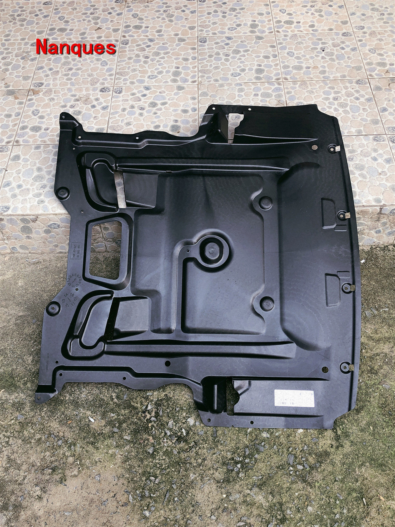 护板适用宝马f18f02730li530li发动机车身挡泥板车底防护板