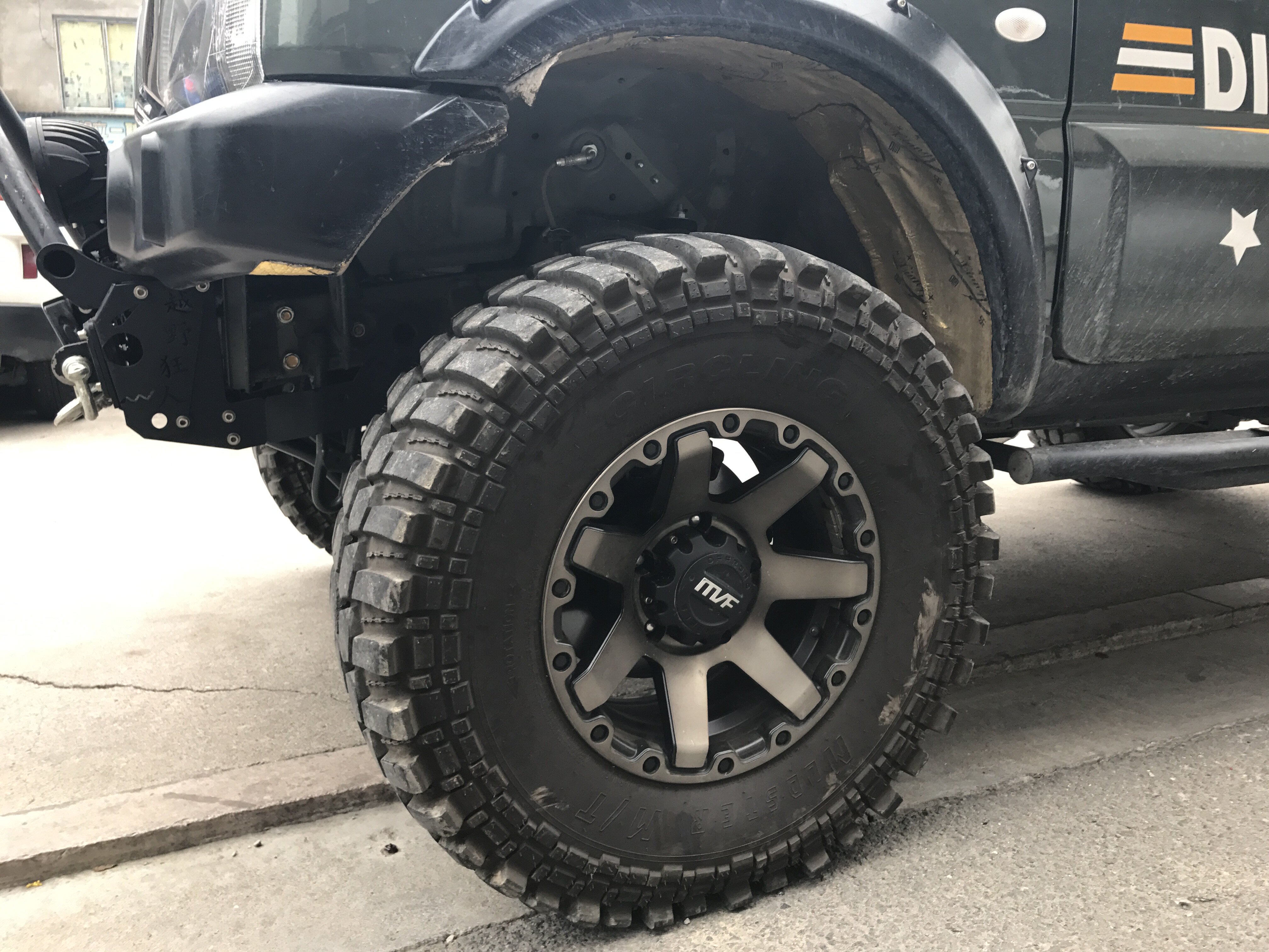 mvf2805吉姆尼专用越野负值改装轮毂15寸雅黑辐条轮毂