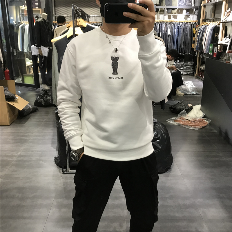 文艺清新秋冬新款男卫衣韩版落肩宽松圆领加绒时尚休闲卡通上衣潮