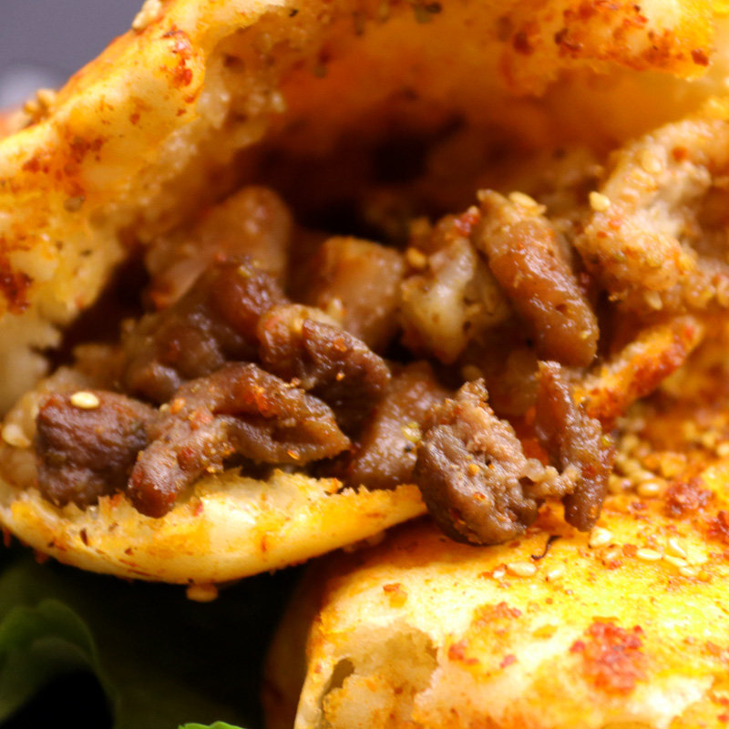 烧烤烤饼东北夹串佳木斯孜然麻辣辣味牛肉串饼包点