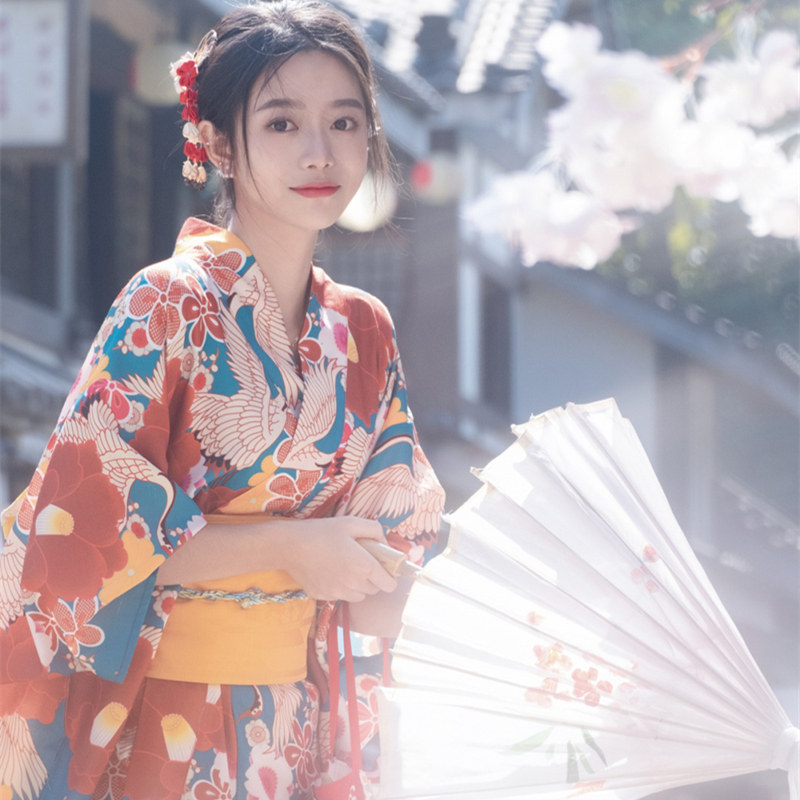 神明少女和服女正传统印花改良日式写真摄影民族服装