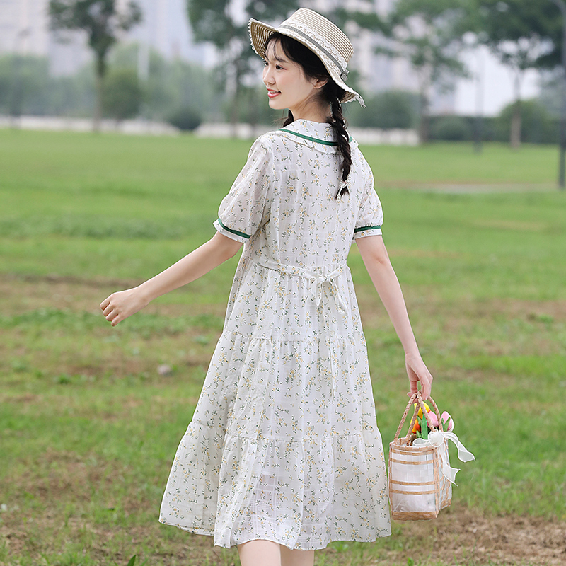 碎花连衣裙长款过膝膝盖少女学院风初中学生夏装连衣裙