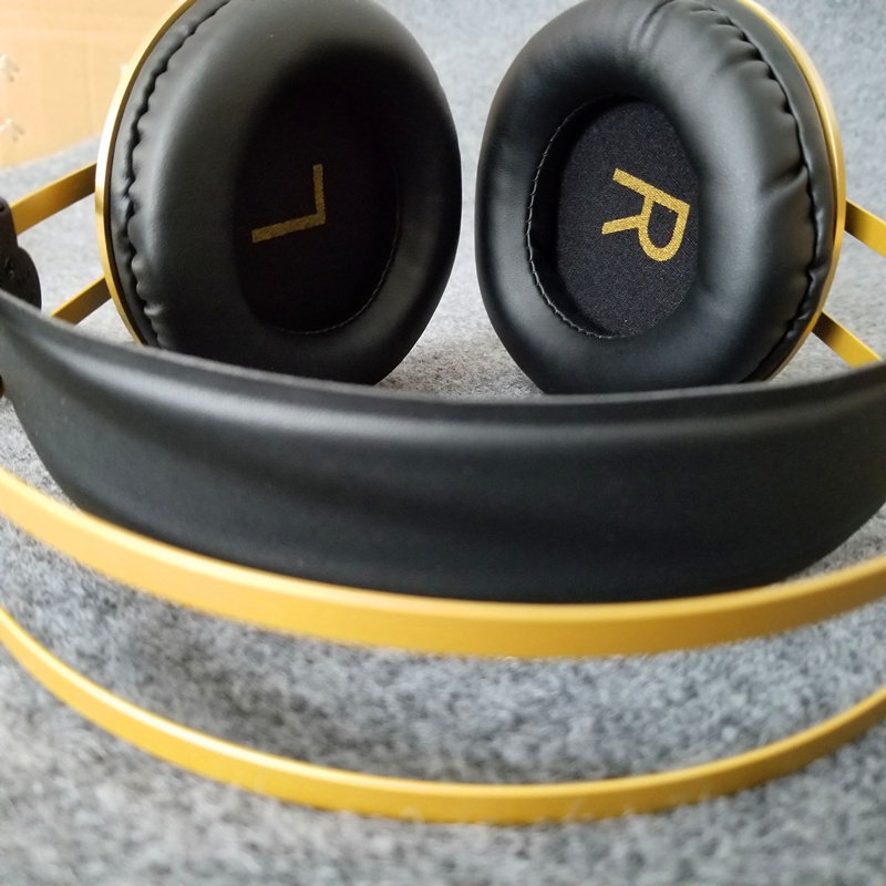 akg爱科技k92头戴全封闭监听耳机音乐听力专业耳机