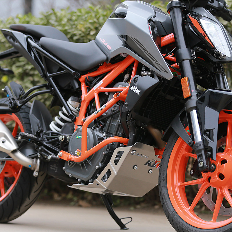 gsadv适用ktm390duke250杜克护杠保险杠防摔杠大底板保护摩托车保险杠