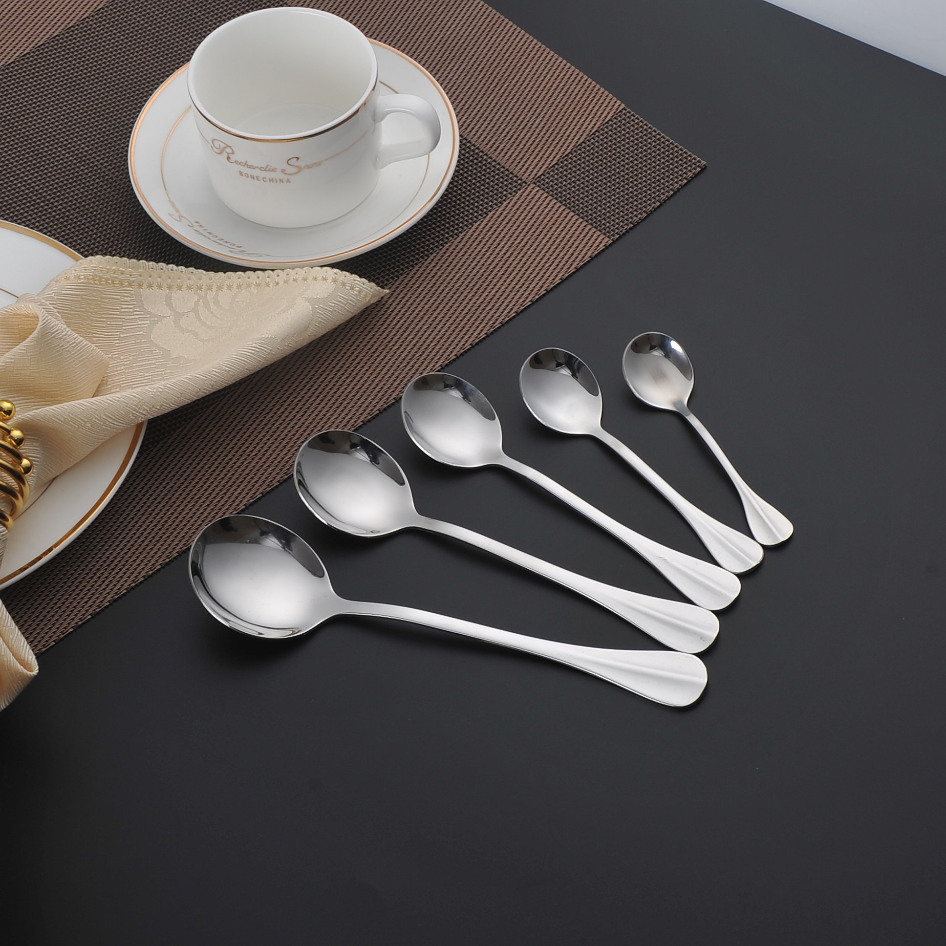 不锈钢汤匙成人吃饭勺子咖啡搅拌拌勺儿童调羹西餐勺