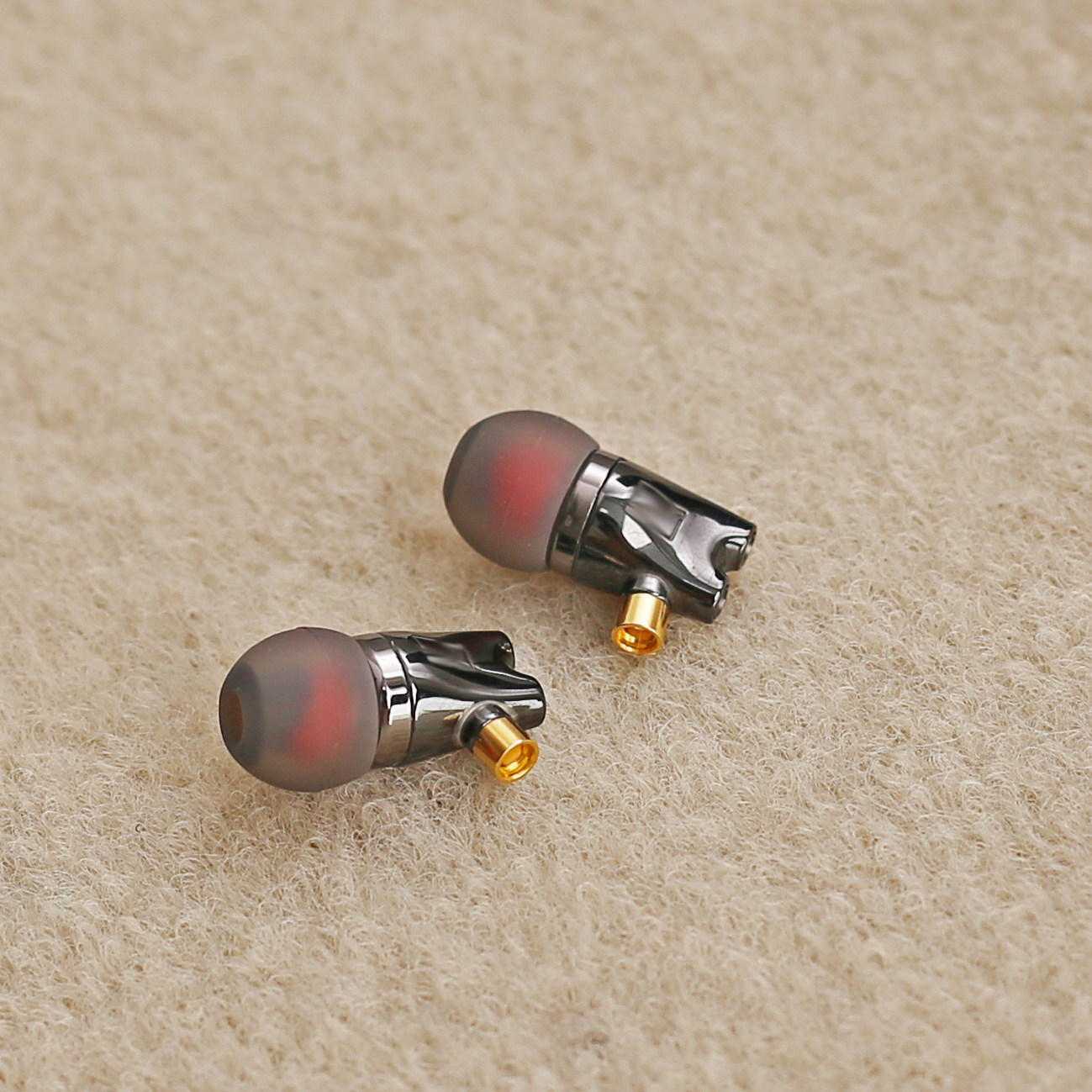 耳机diy入耳定制ie800黑色陶瓷机壳三频均衡游戏电竞头戴耳机