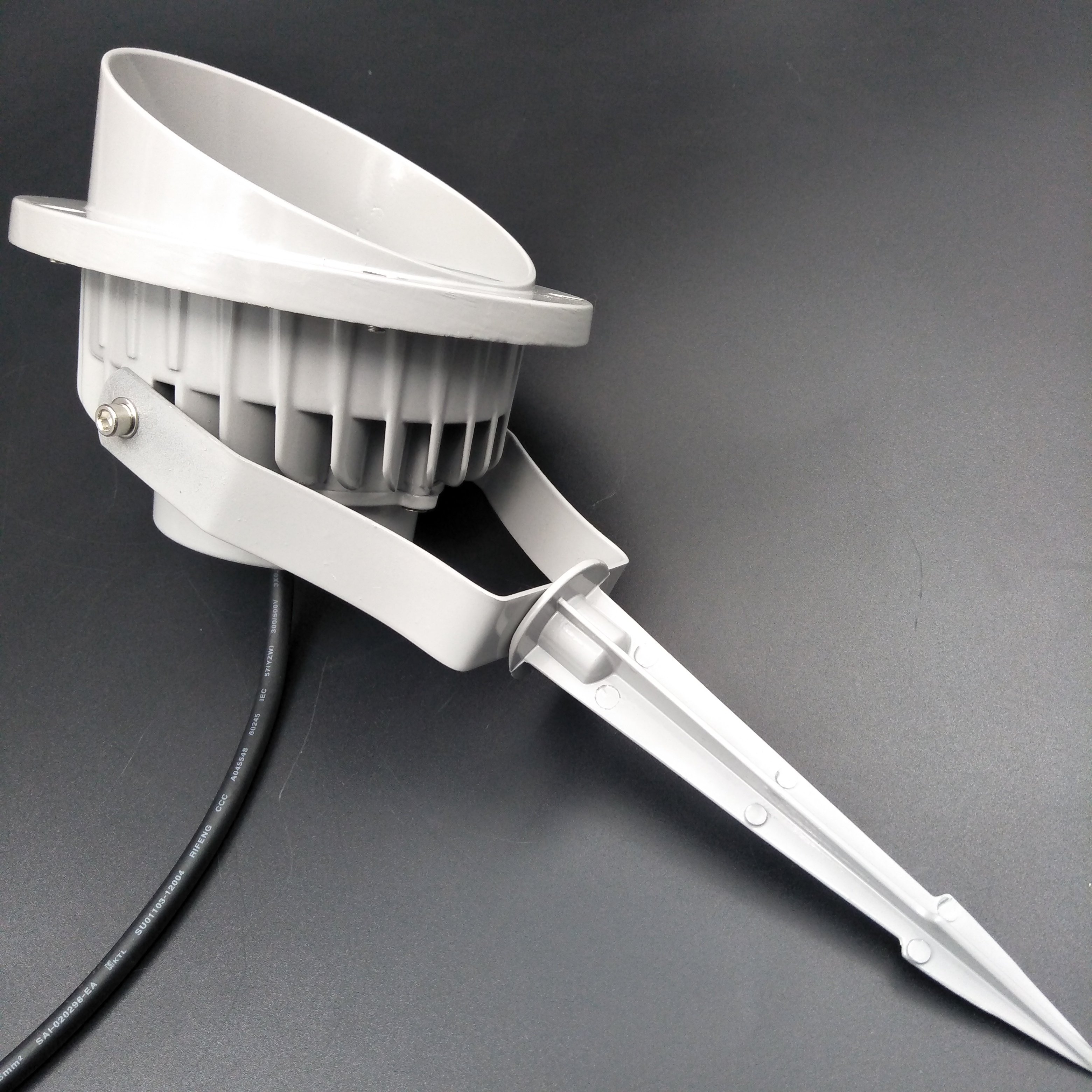 led12w18w地灯花园射灯照树草坪灯别墅地插其它灯具灯饰