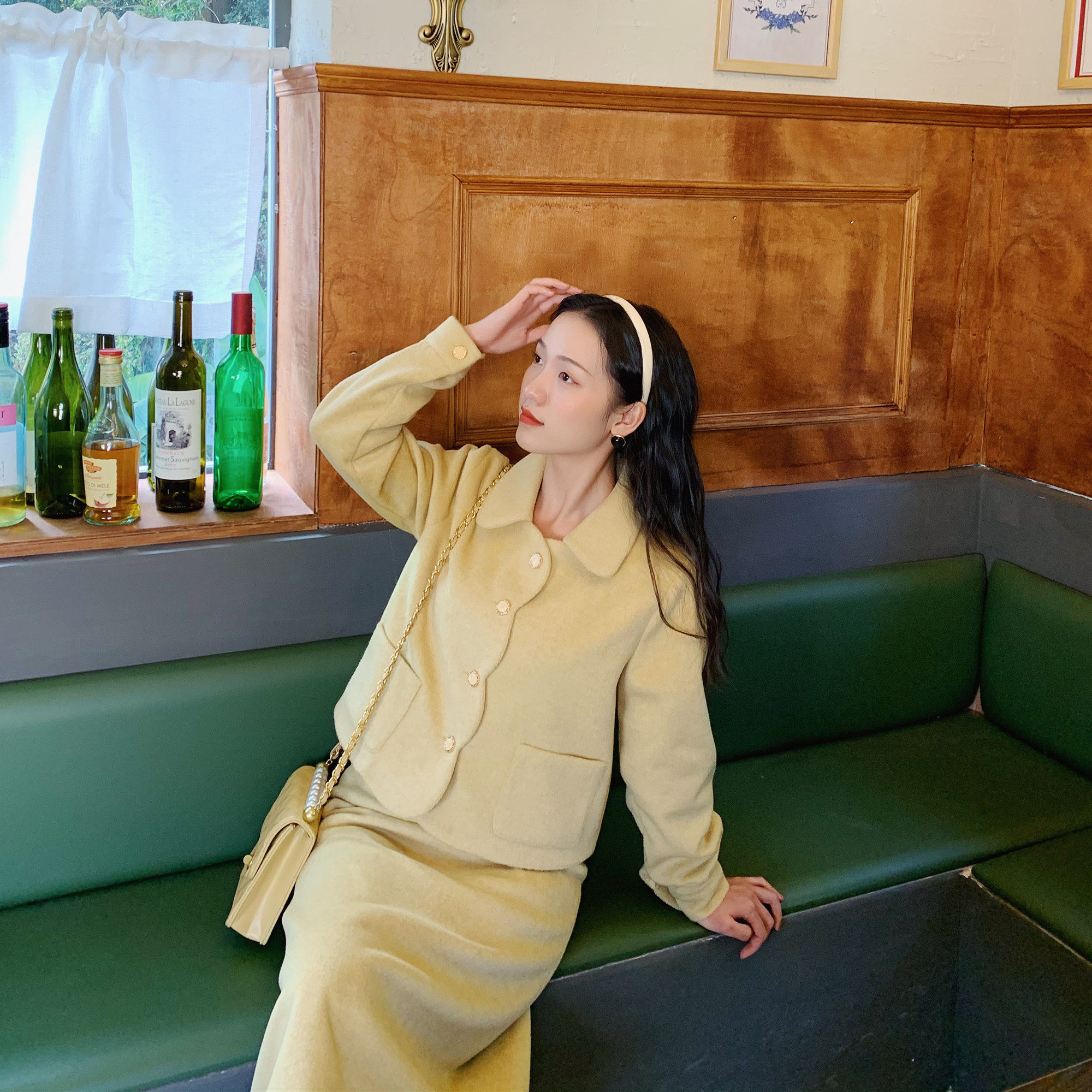 > > 北岛家自制冬季港风套装女复古chic炸街毛呢裙子两件套小个子搭配