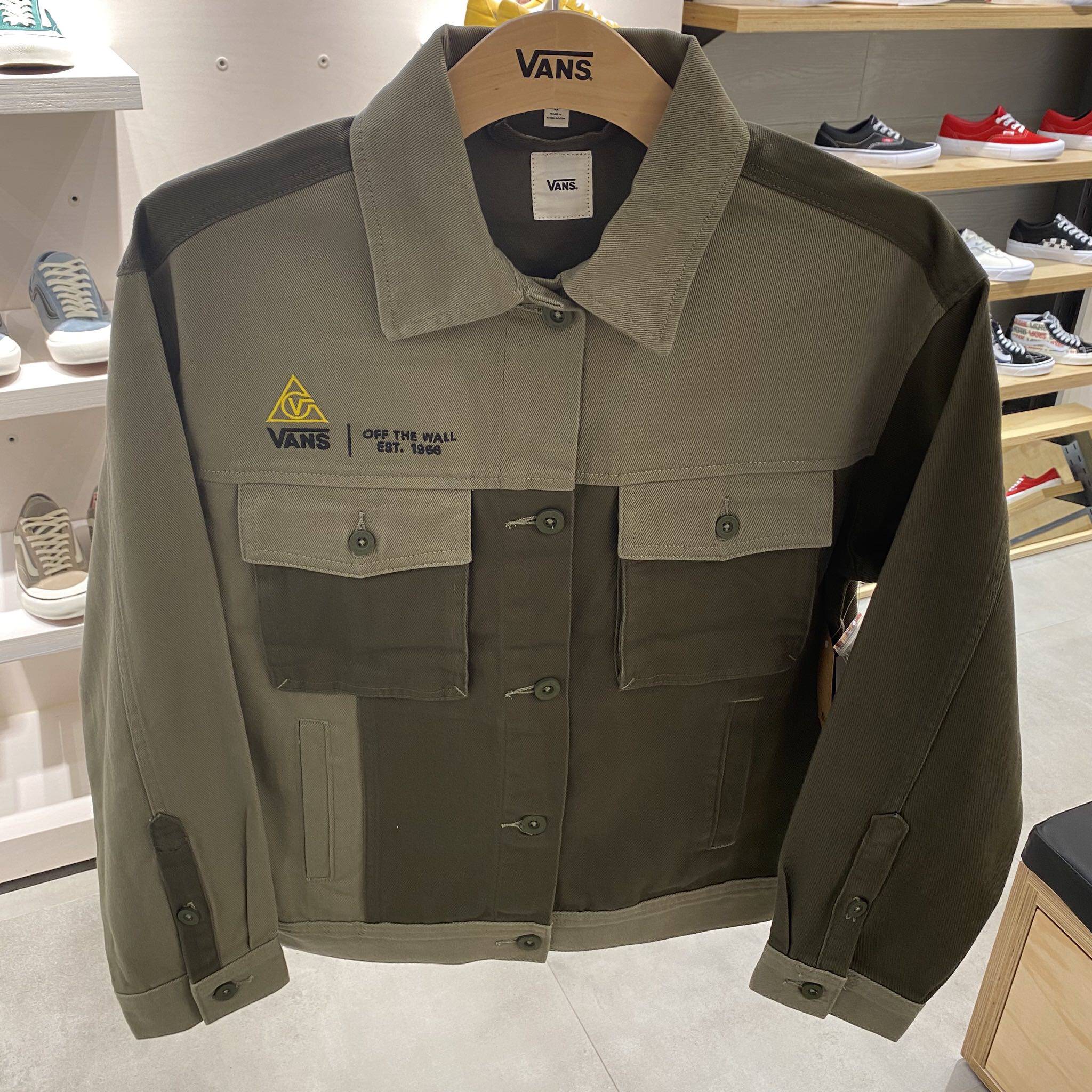 vans范斯秋季新品拼接短装男女夹克外套情侣运动茄克