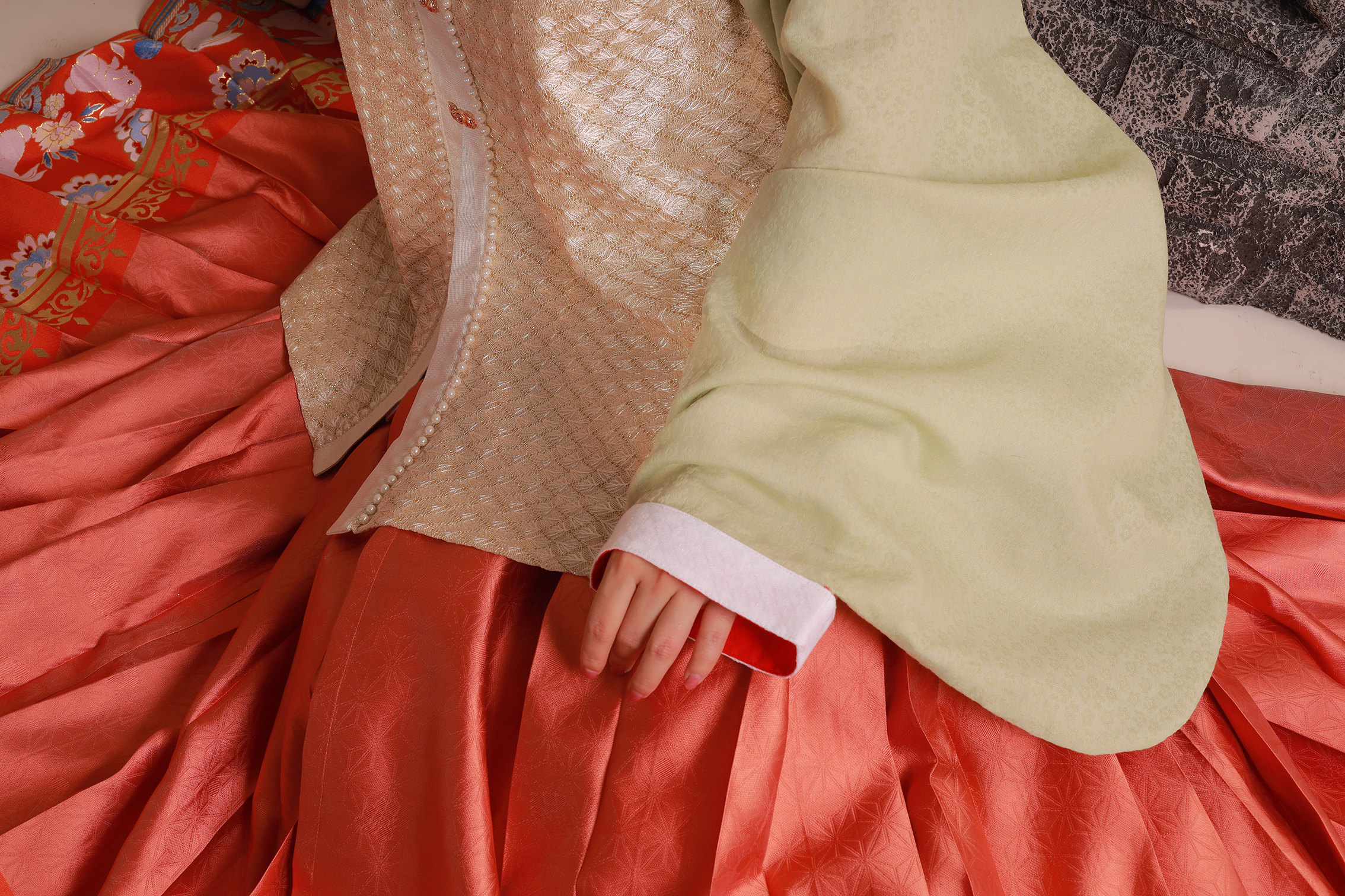 金丝短衫对襟琵琶立领绿色夹衣短比明制茕菟汉服