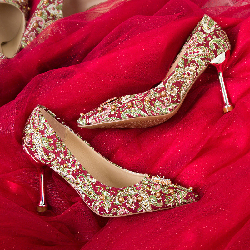 秀禾婚鞋女2022年新款红色高跟鞋中式结婚鞋子不累单鞋