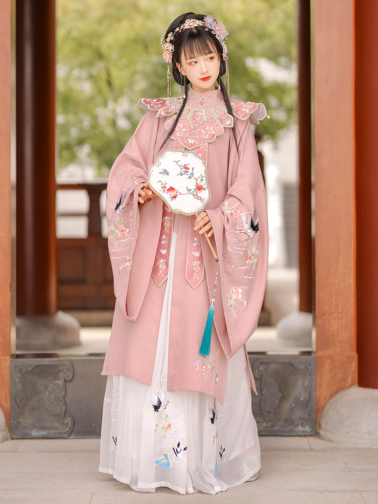 鹤归音云肩汉服明制汉秋冬全套汉服女冬装明制汉服