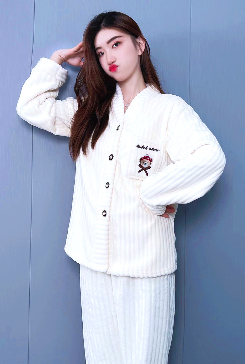 汀伊兰2023新款冬季睡衣女士加厚加绒套装家居服长袖可外穿大码-mc