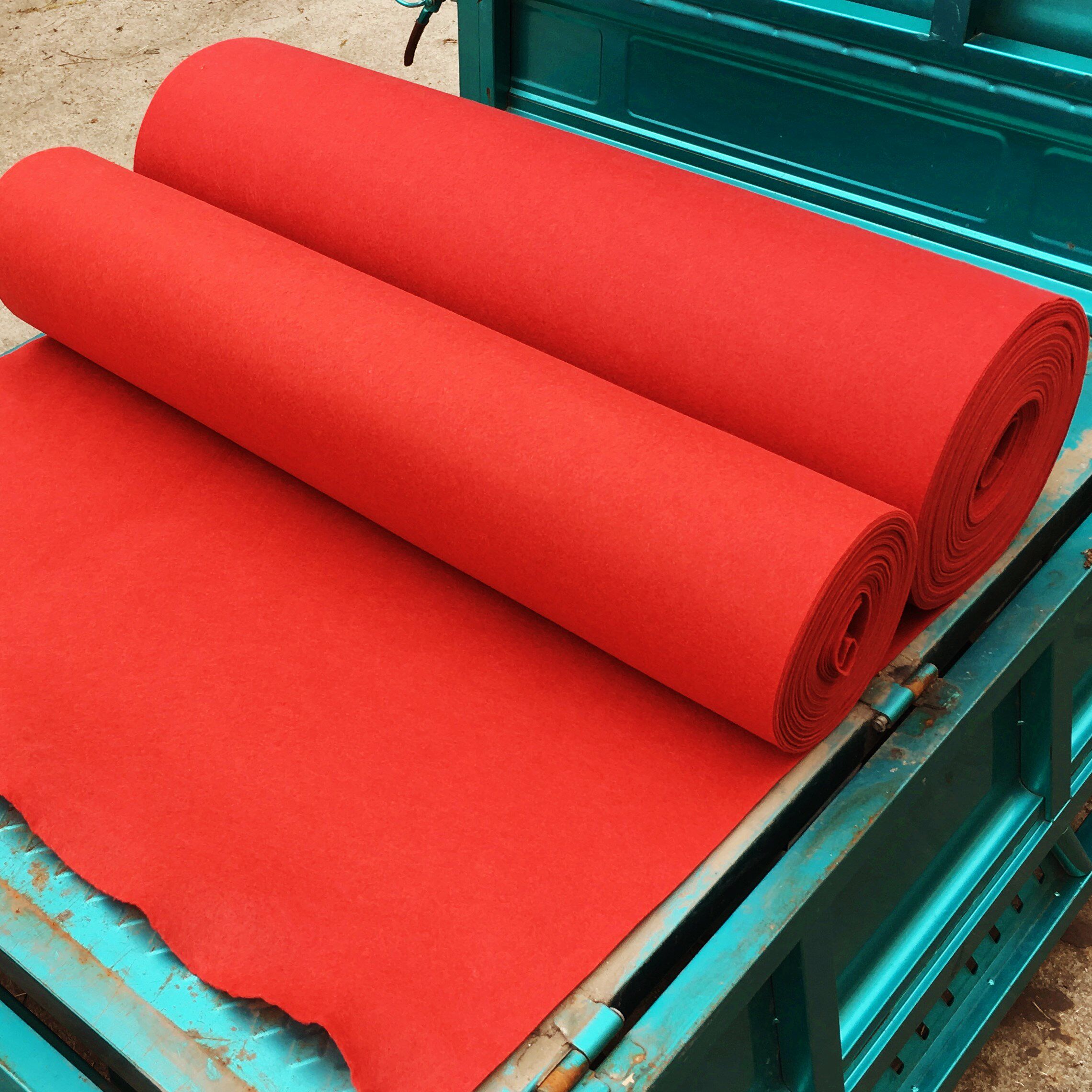 婚庆红地毯一次性结婚舞台加厚楼梯庆典婚礼开业地毯