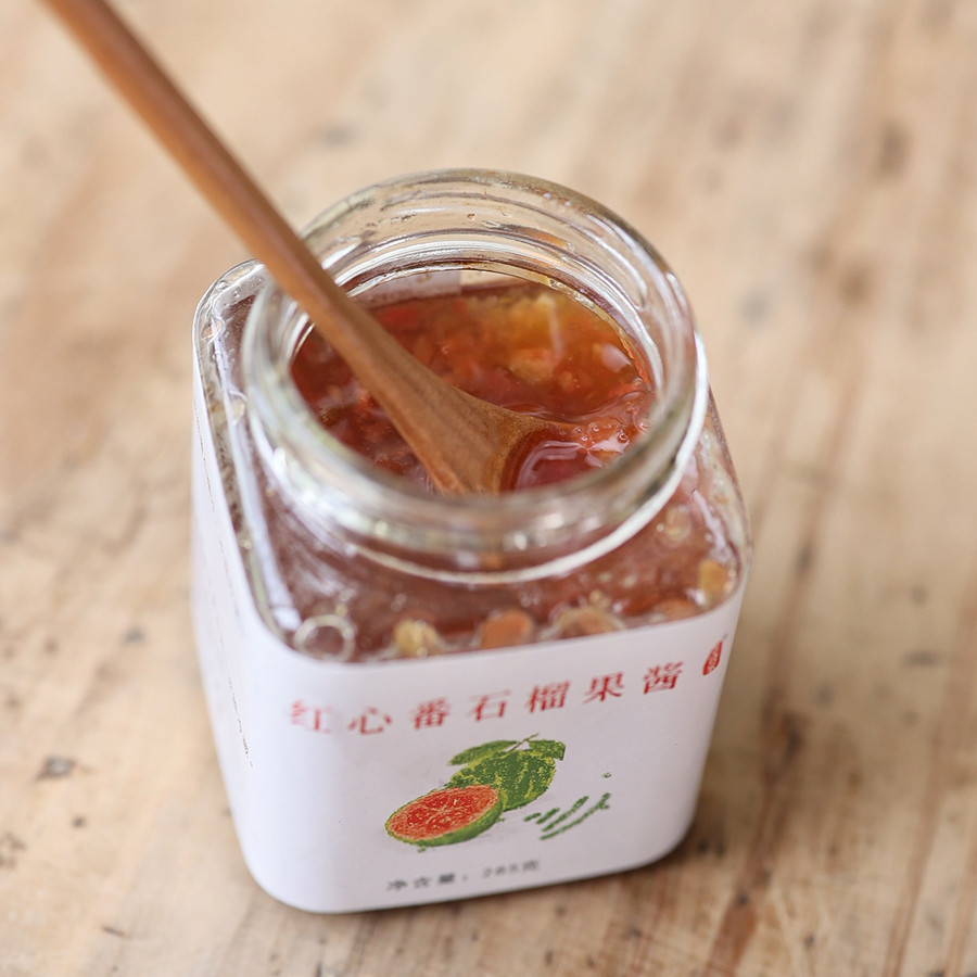 红心番石榴果酱无添加添加剂乐果肉酱酸甜孕妇办公室果酱