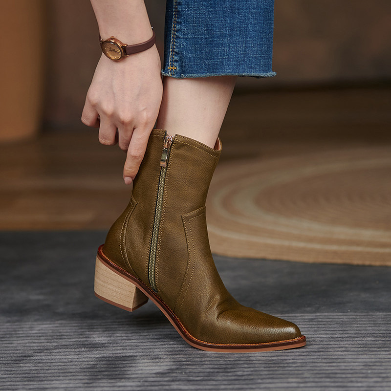 2021新款春秋季真皮尖头中跟短靴女西部牛仔靴粗跟踝靴单靴马丁靴