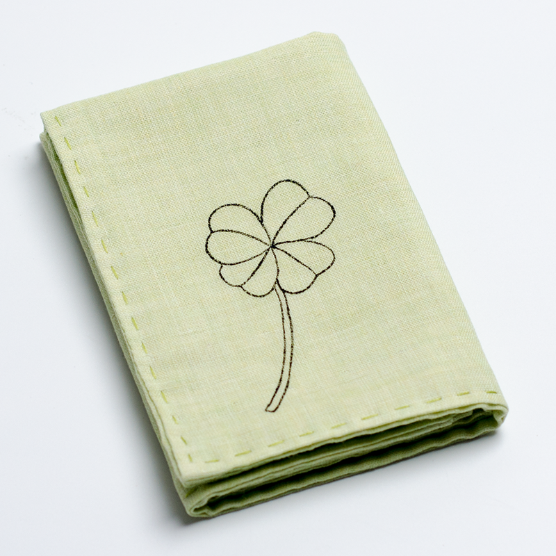 四叶草手绘定制手工小手手帕女士手绢随身文艺手帕