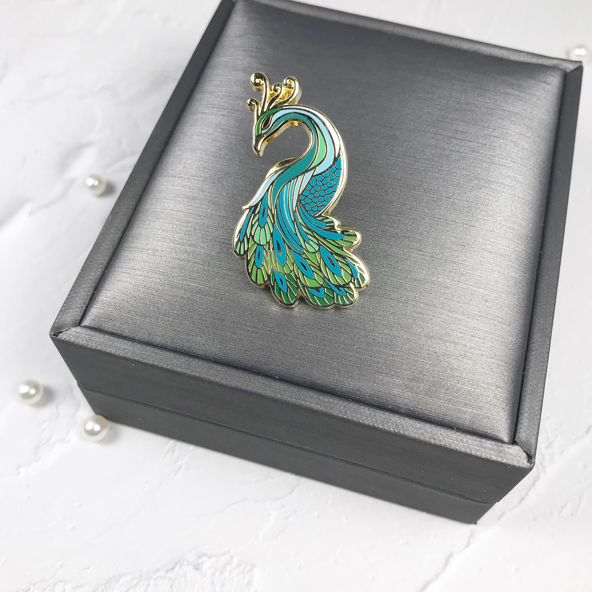 奇妙水岸原创设计师孔雀之灵胸针高档珐琅徽章胸针